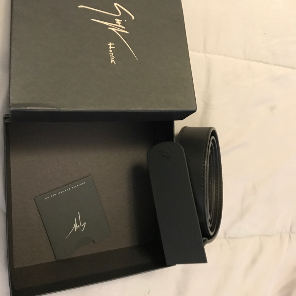 Giussepe belt men’s 36-38